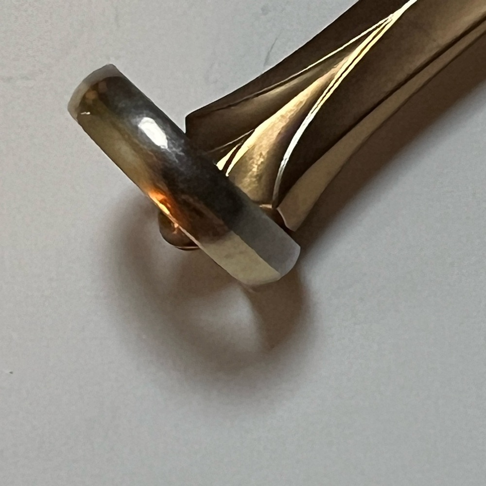 14K Two Tone Gold women’s Ring - Picture 5 of 8